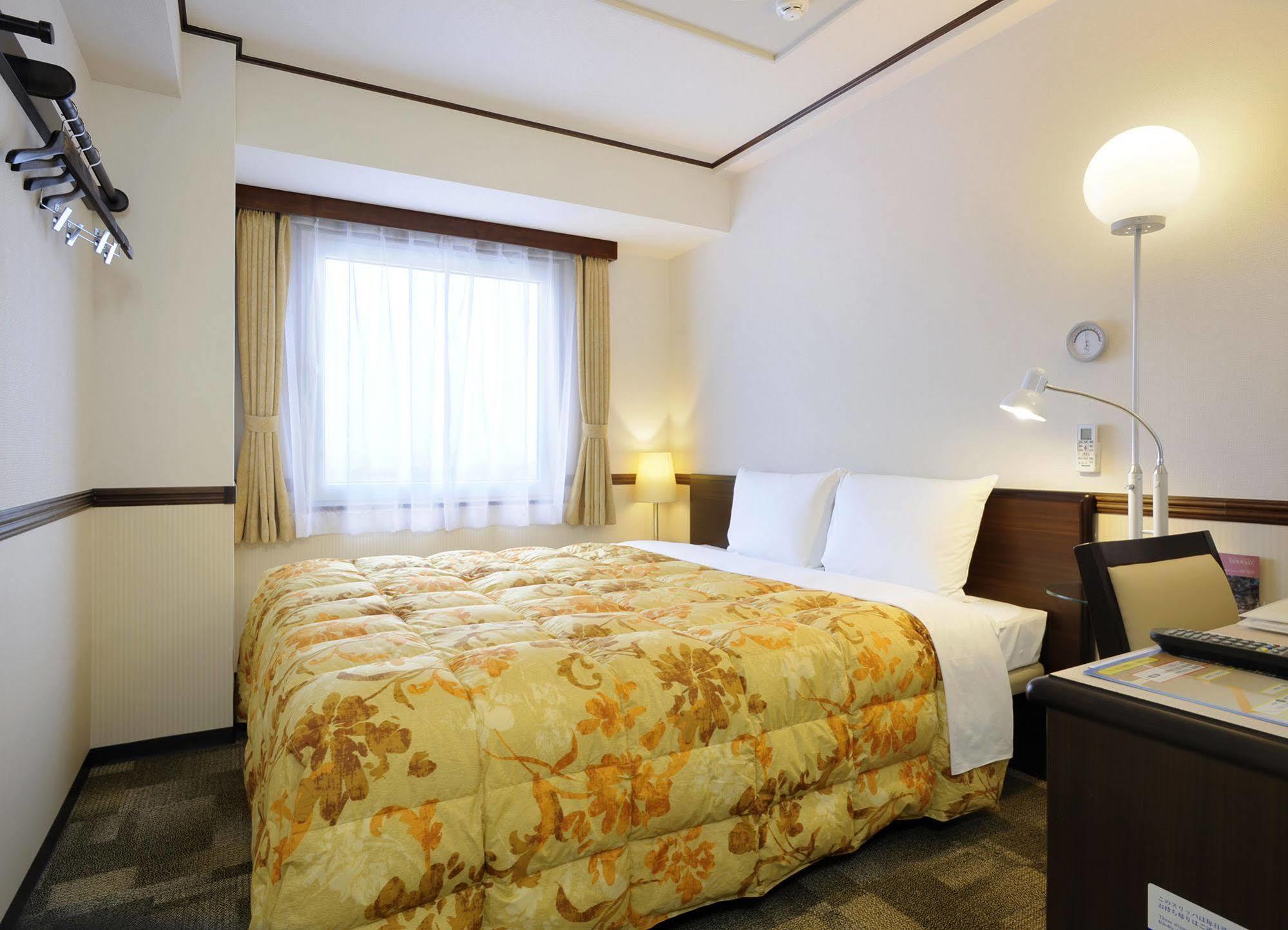 Toyoko Inn Shin-yamaguchi-eki Shinkansen-guchi Eksteriør billede
