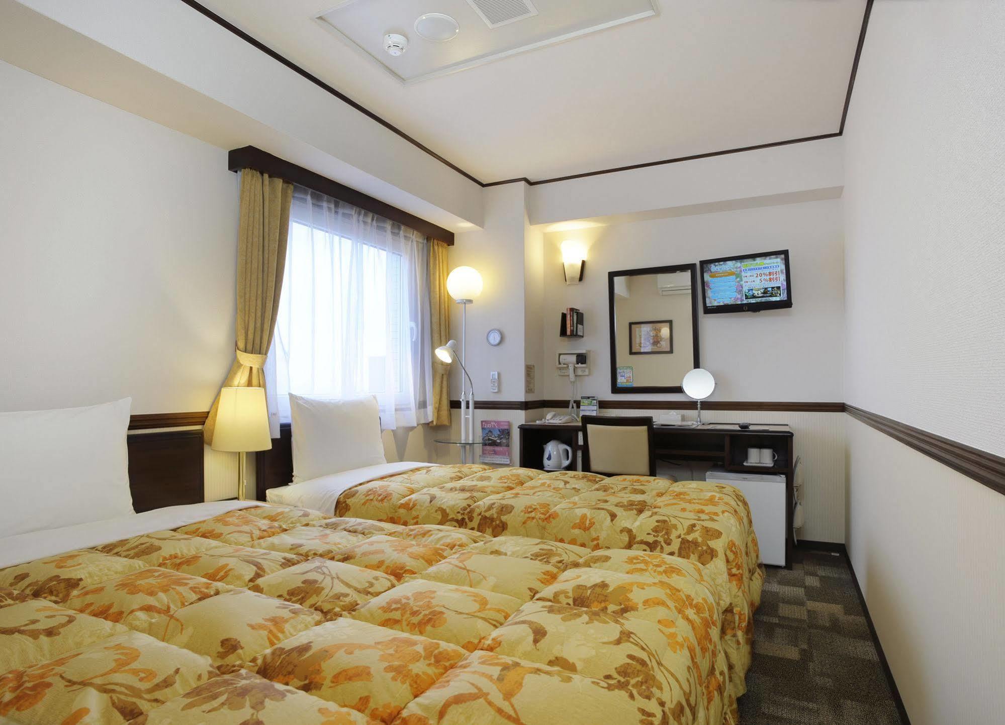 Toyoko Inn Shin-yamaguchi-eki Shinkansen-guchi Eksteriør billede